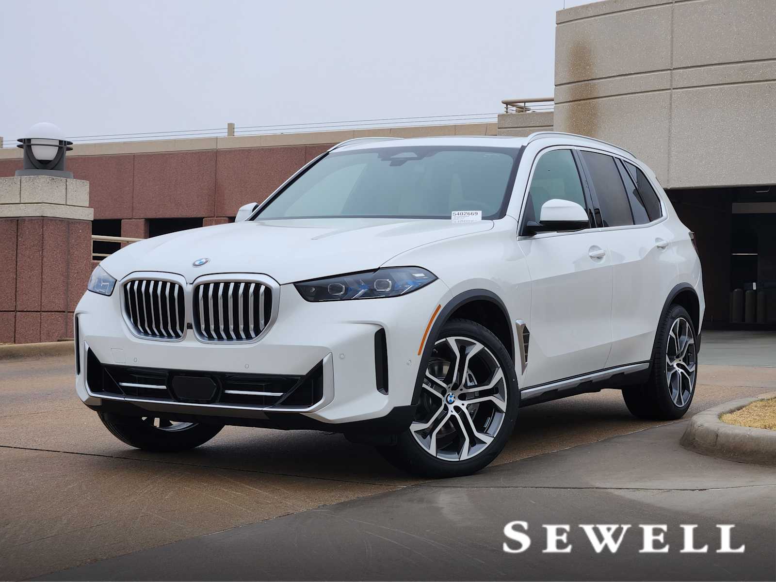 2026 BMW X5 40i's photo