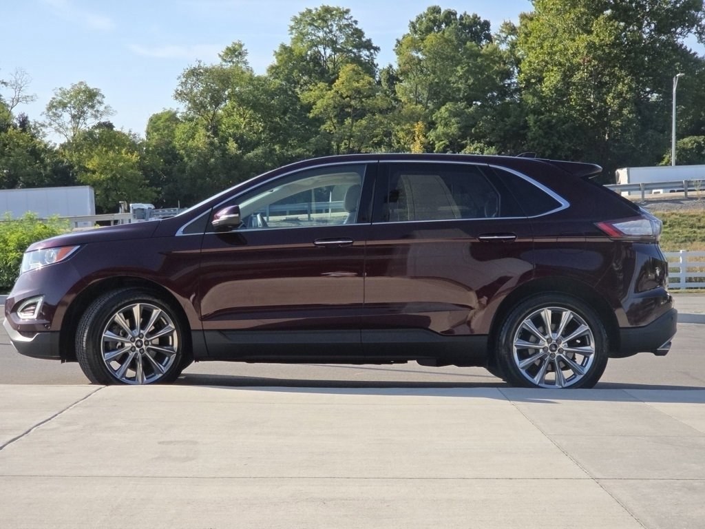 2018 Ford Edge Titanium photo 18