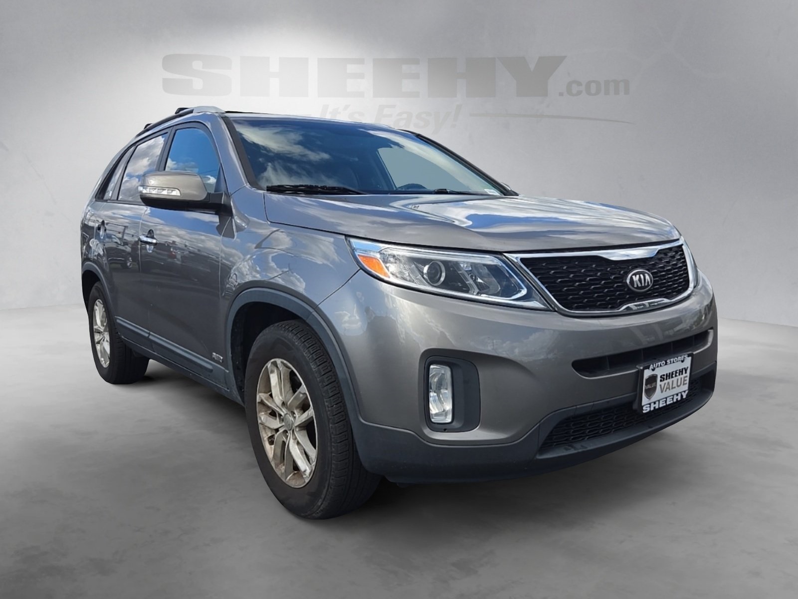 Used 2014 Kia Sorento LX with VIN 5XYKTDA65EG457706 for sale in Fredericksburg, VA