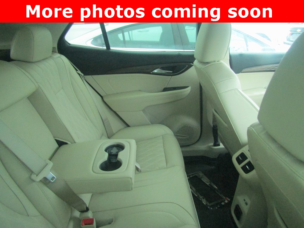 2022 Buick Envision Avenir photo 12