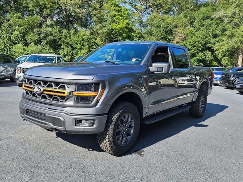 2025 Ford F-150 Tremor photo 2