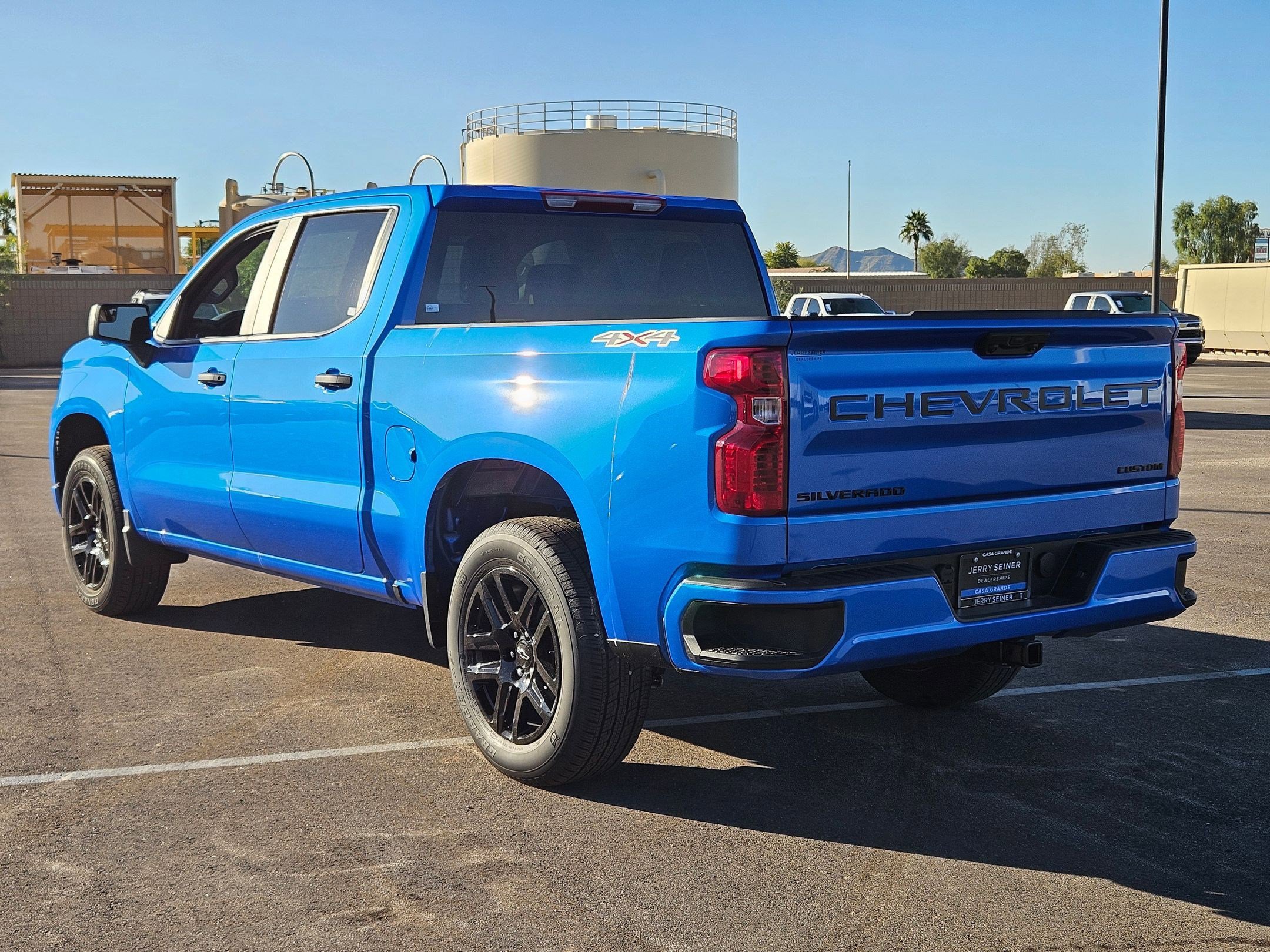 2026 Chevrolet Silverado 1500 Custom photo 3