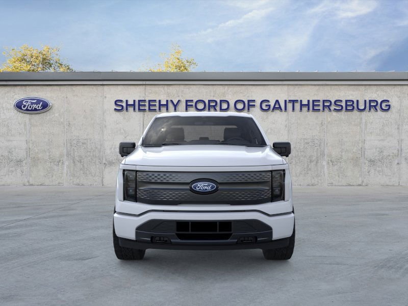 2025 Ford F-150 Lightning XLT photo 7
