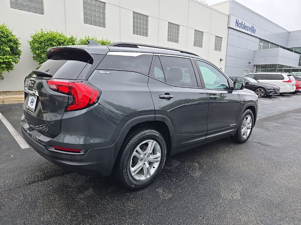 2021 Gmc Terrain SLE photo 5