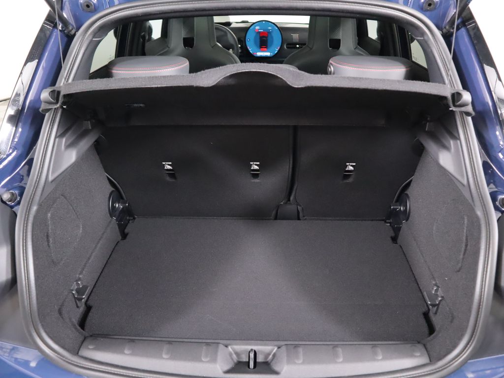 2026 Mini Cooper 4 Door Hardtop S Iconic photo 25