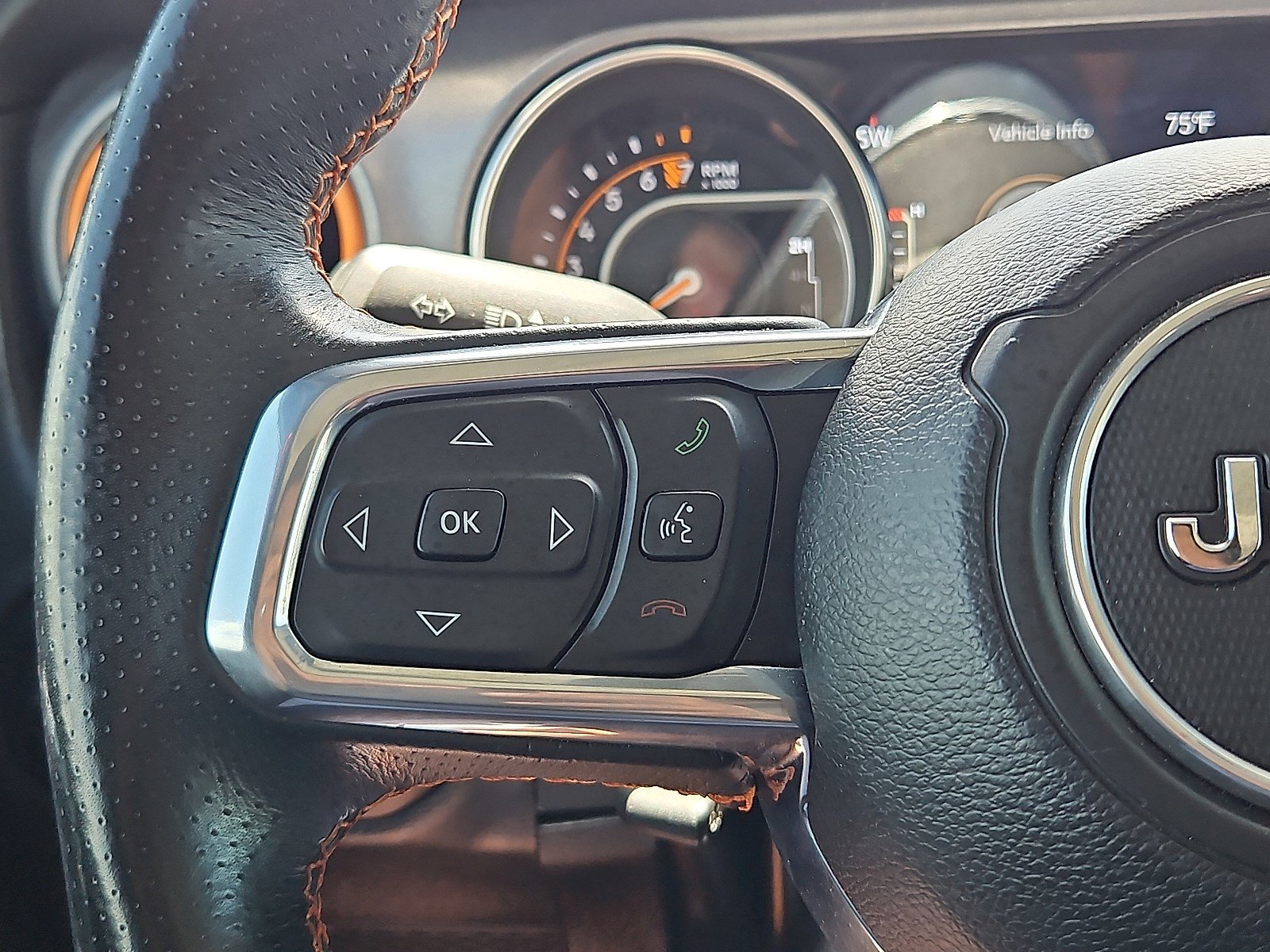 2023 Jeep Gladiator Mojave photo 28