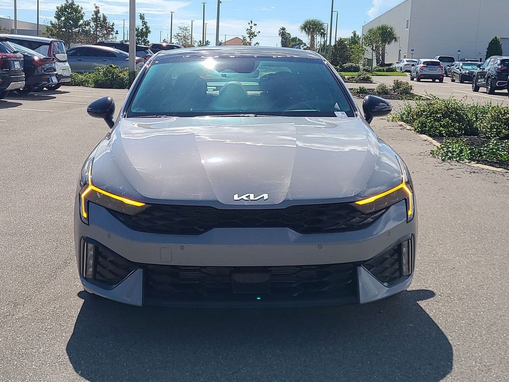 2026 Kia K5 GT-Line photo 9