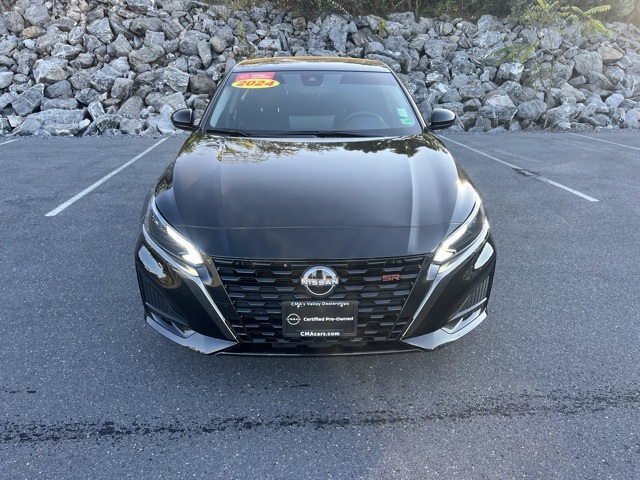 2024 Nissan Altima 2.5 SR photo 2