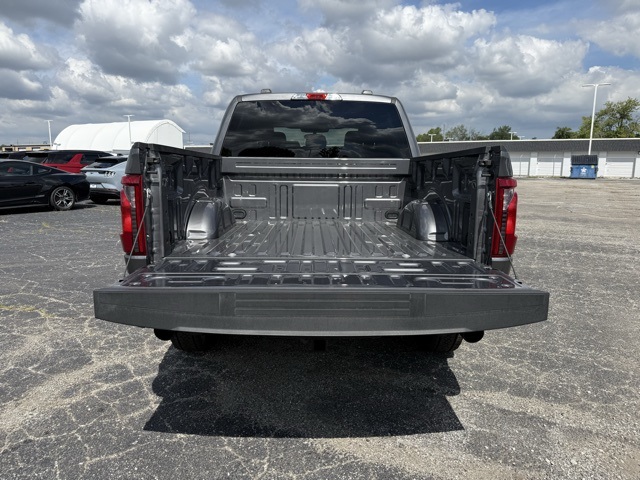 2025 Ford F-150 STX photo 7