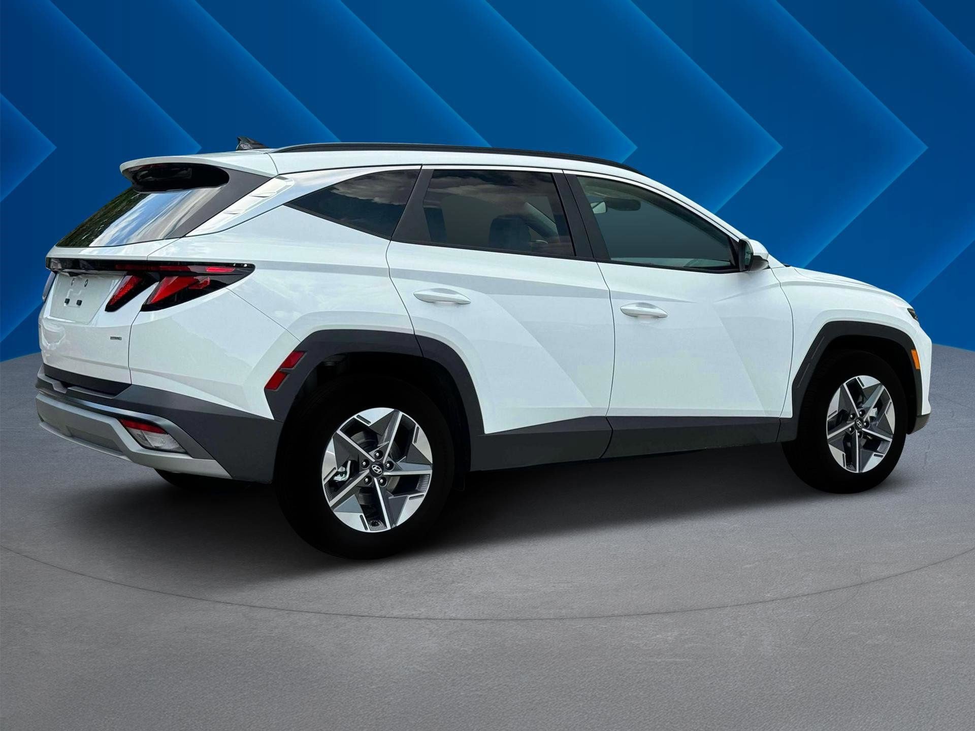 2025 Hyundai Tucson SEL photo 8