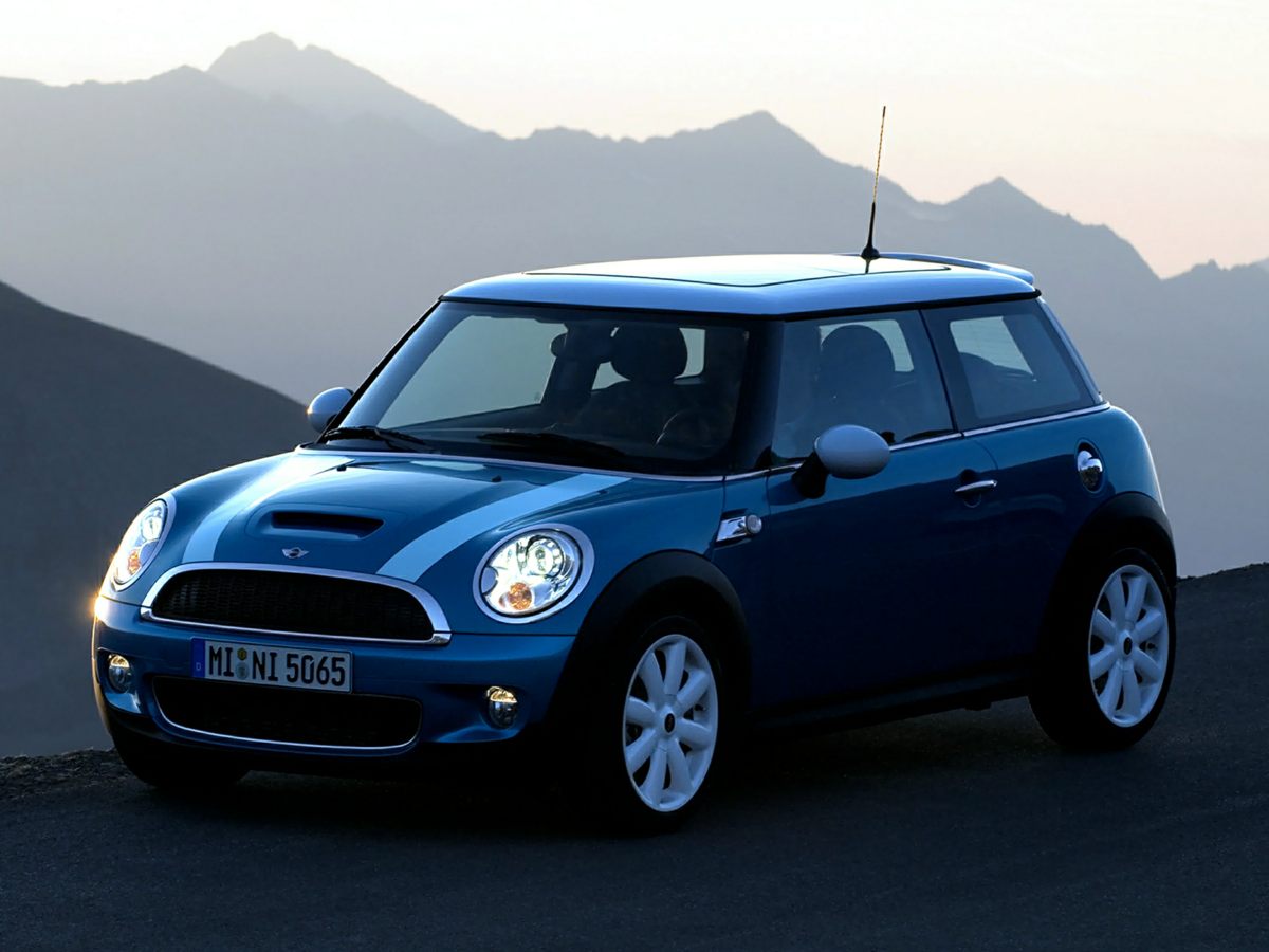 2010 MINI Cooper S's photo
