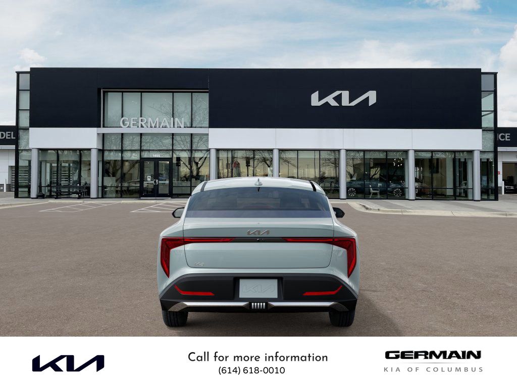 2025 Kia K4 LXS photo 3