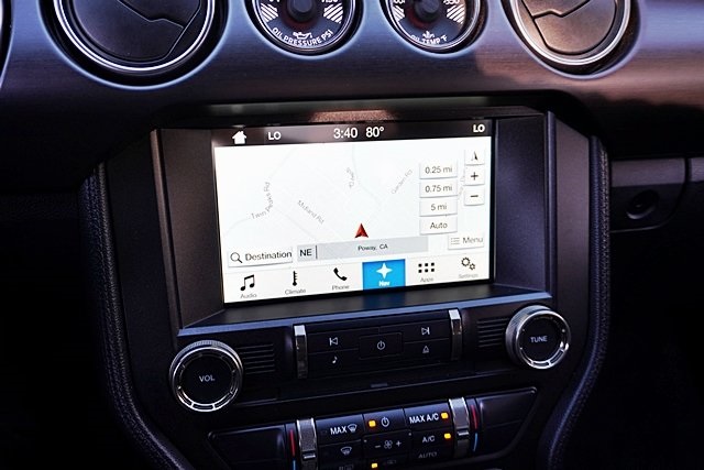 Used 2017 White Ford Shelby GT350 image 30