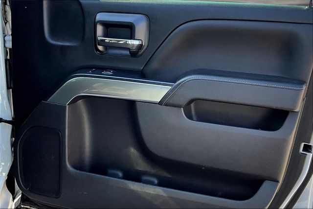 2018 Chevrolet Silverado 1500 LT photo 25