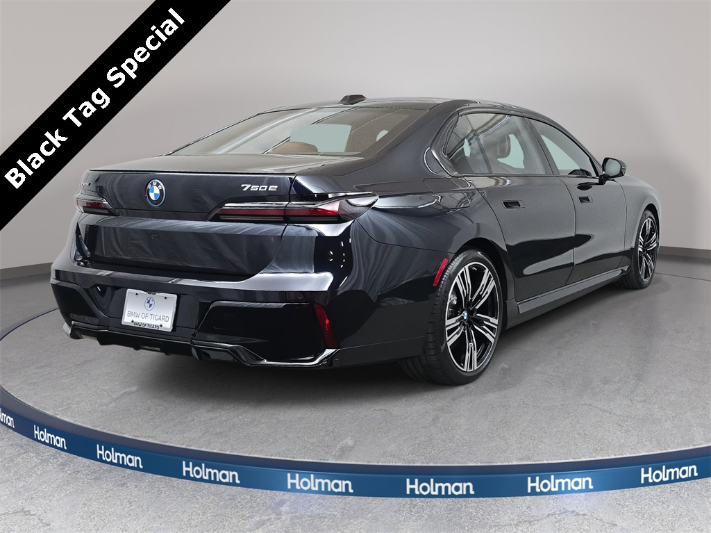 2025 Bmw 750e 750e xDrive photo 4