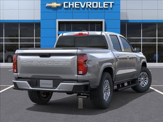 2026 Chevrolet Silverado LT photo 4