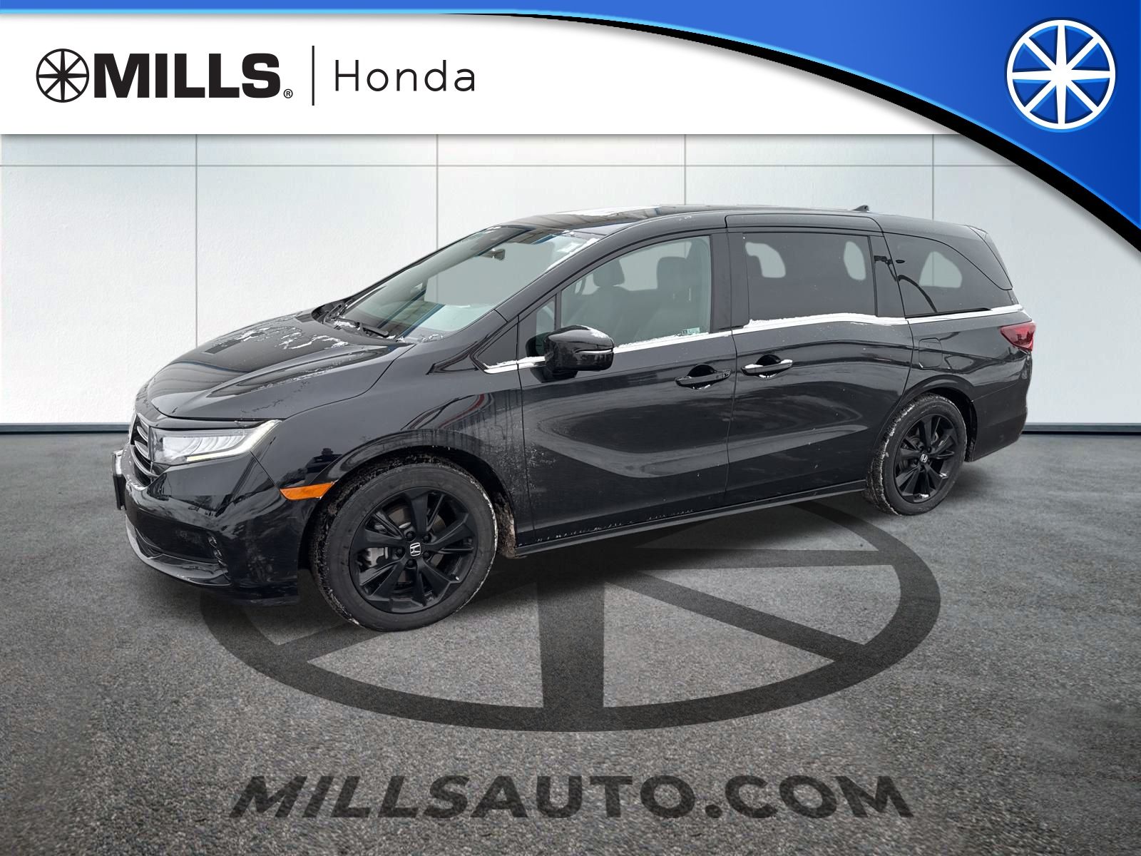 2023 Honda Odyssey SPORT's photo