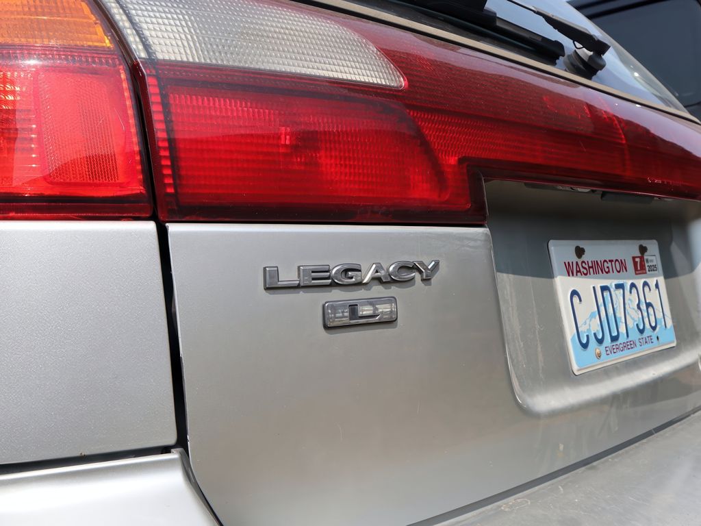 2003 Subaru Legacy Special Edition photo 9