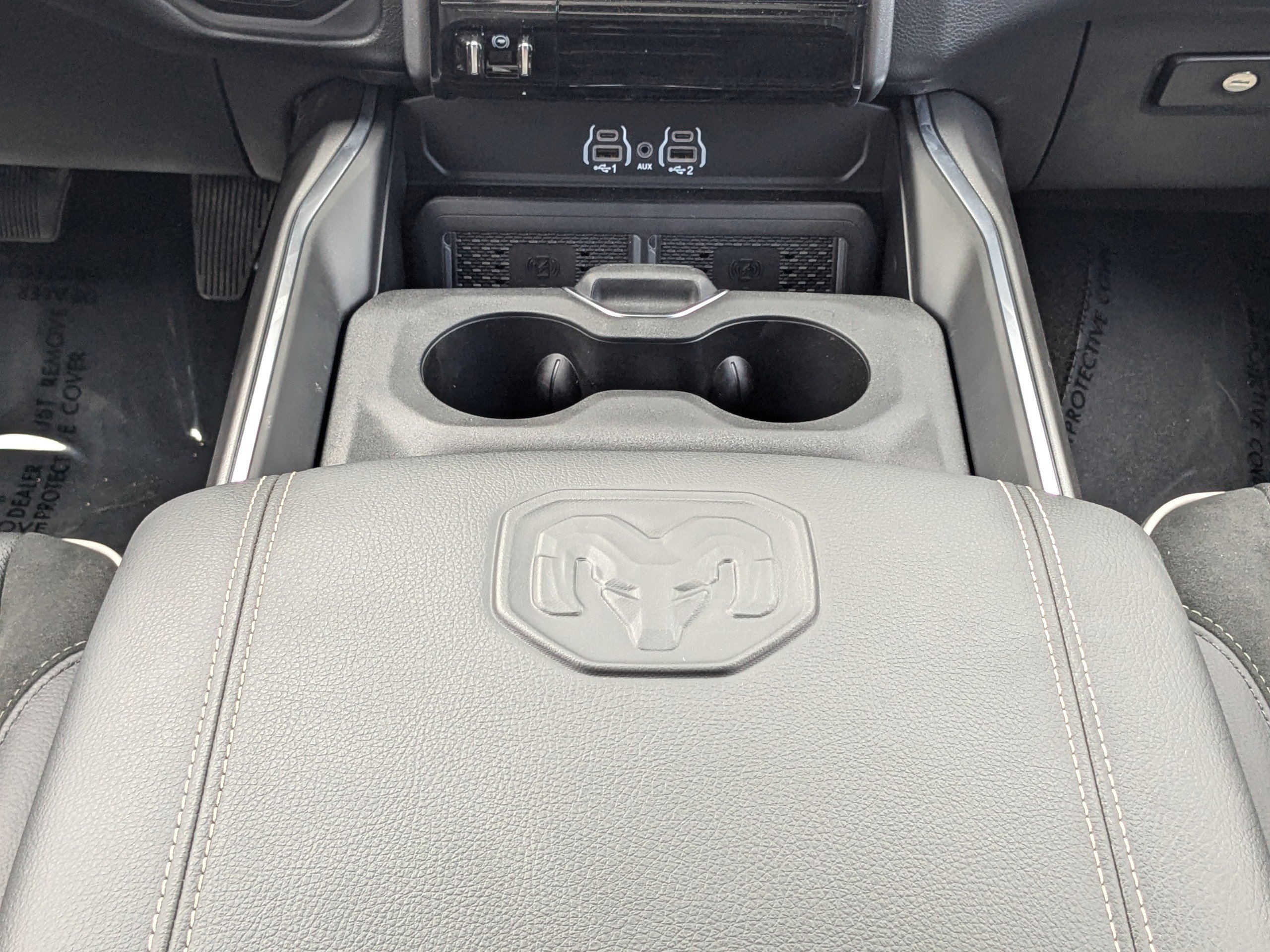 2025 Ram 2500 Laramie photo 17