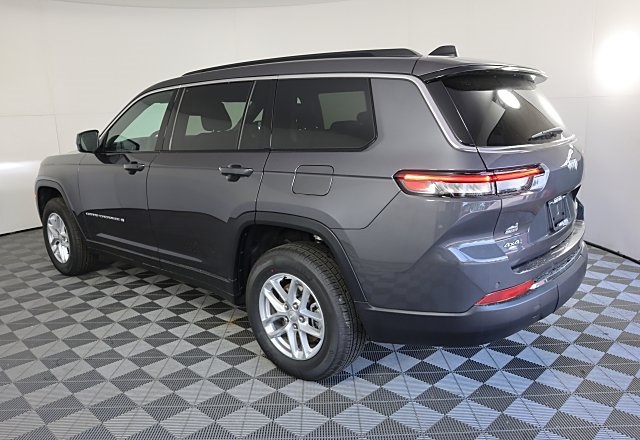2025 Jeep Grand Cherokee Laredo X photo 6