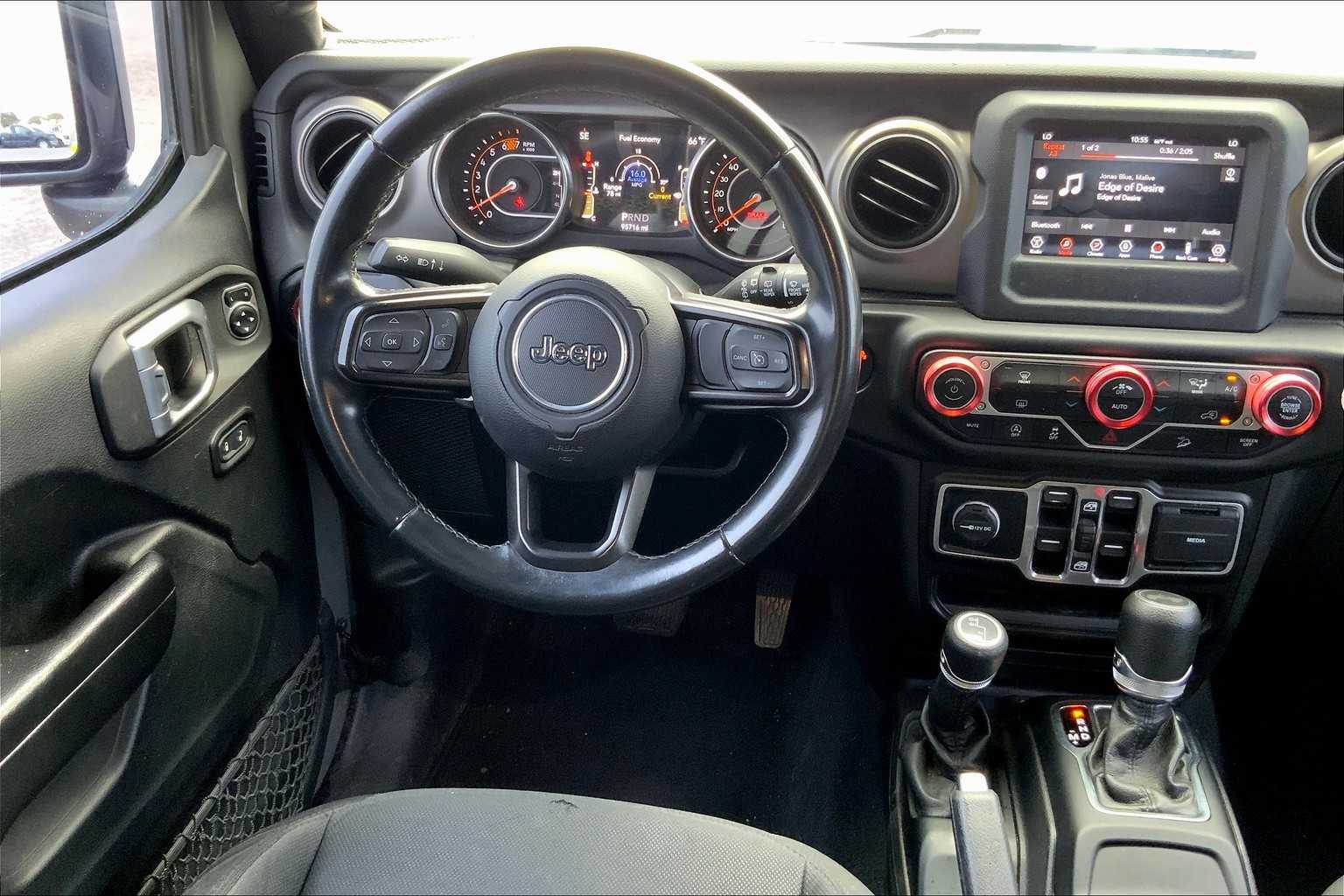 2020 Jeep Wrangler Unlimited Willys photo 5