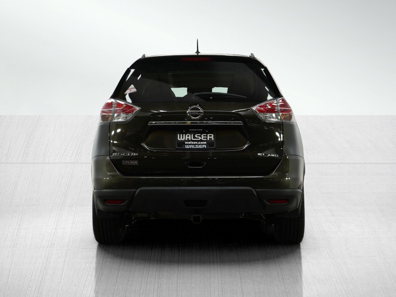 2016 Nissan Rogue SL photo 4