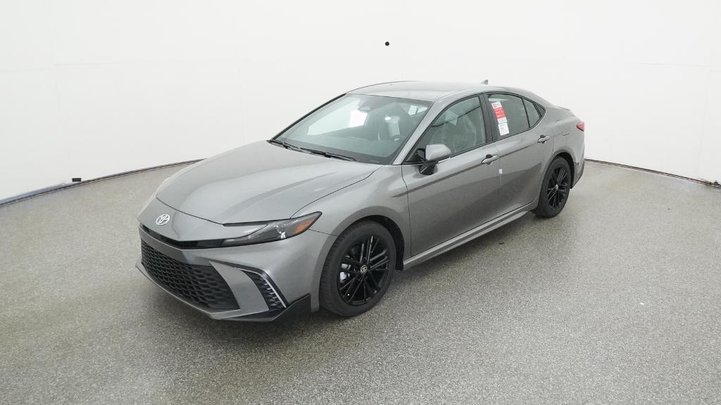 2026 Toyota Camry SE's photo