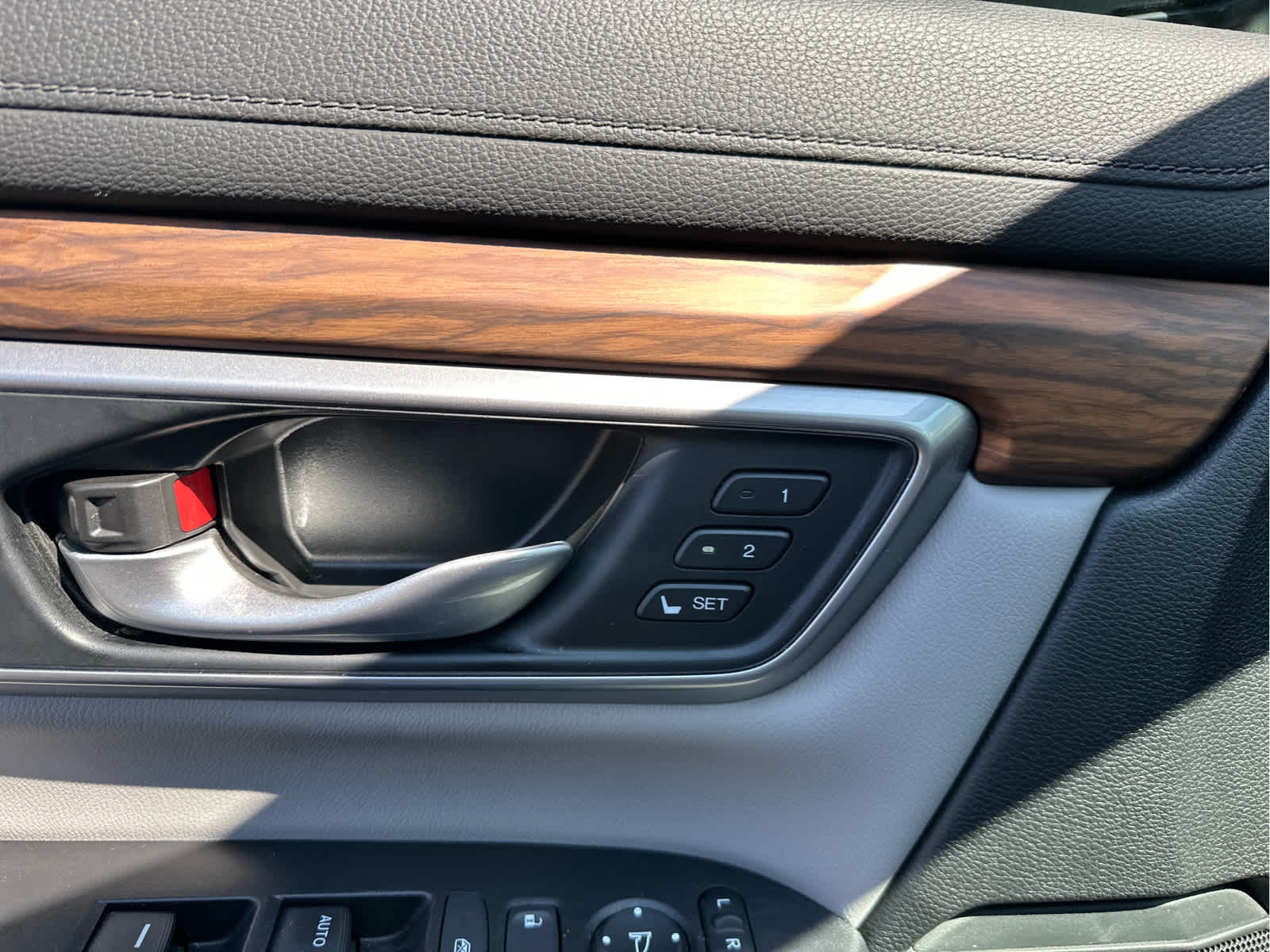 2022 Honda CR-V Hybrid photo 11