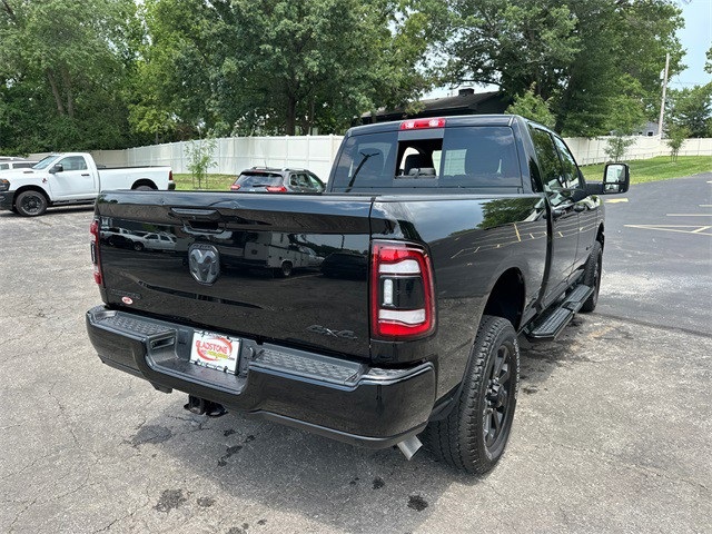 2024 Ram 2500 Big Horn photo 6