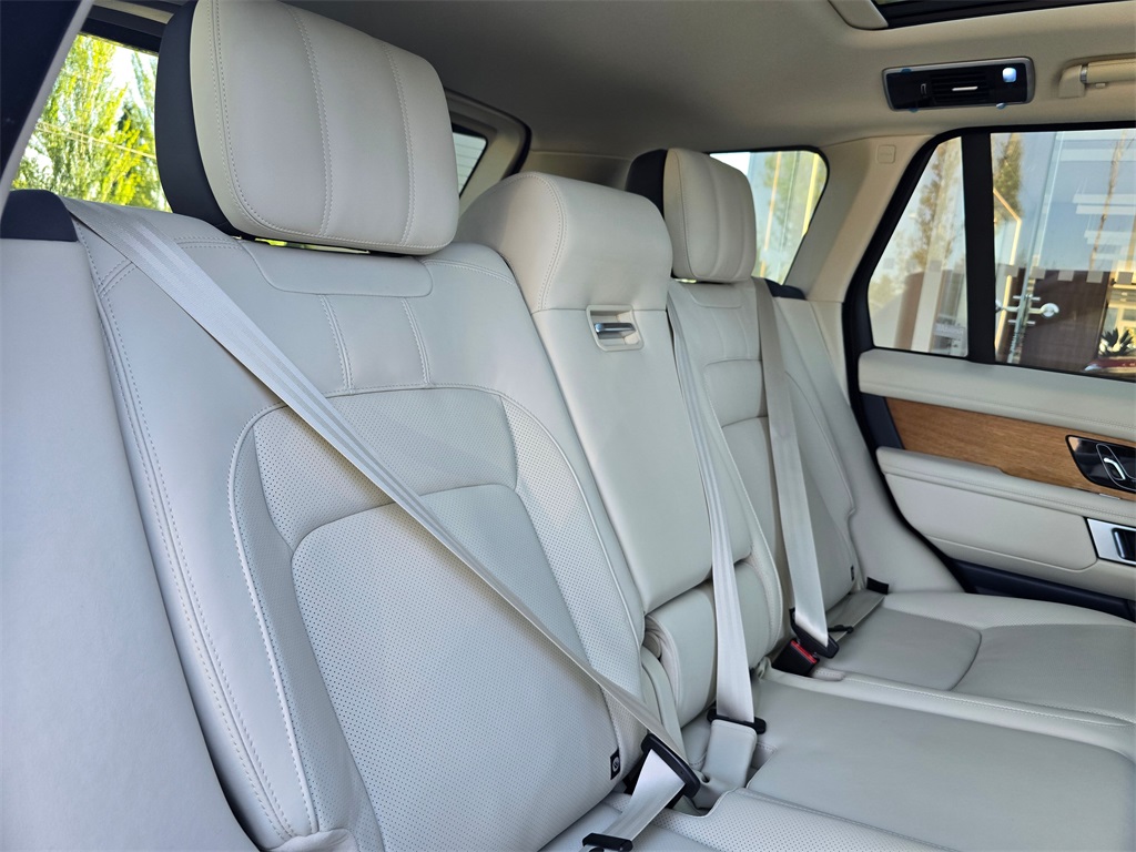 2022 Land Rover Range Rover HSE Westminster Edition photo 28
