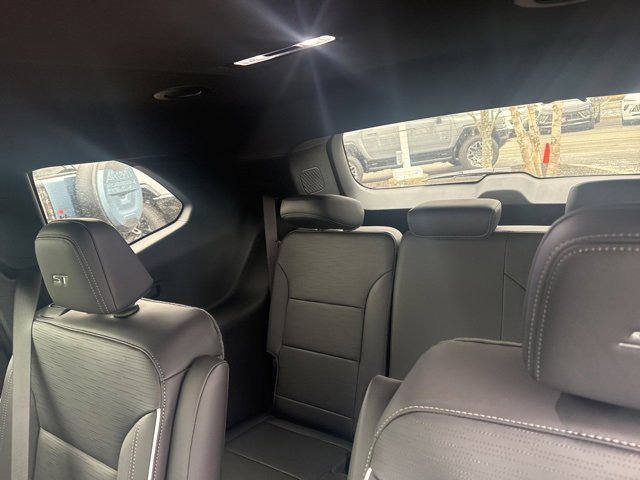 2025 Buick Enclave Sport Touring photo 20