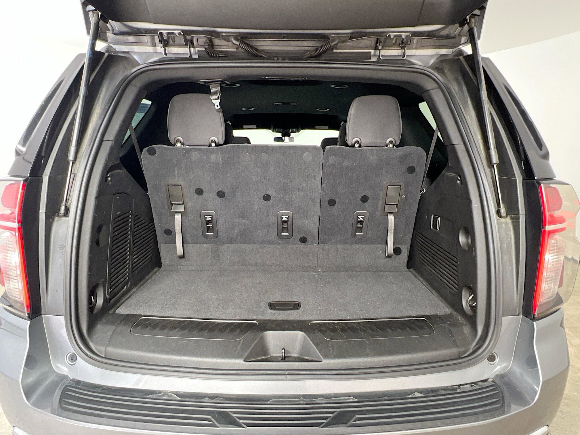 2021 Chevrolet Tahoe LS photo 26