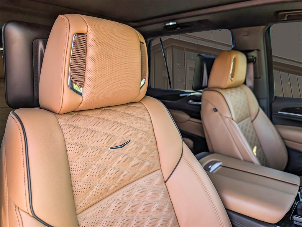 2024 Cadillac Escalade Sport photo 20