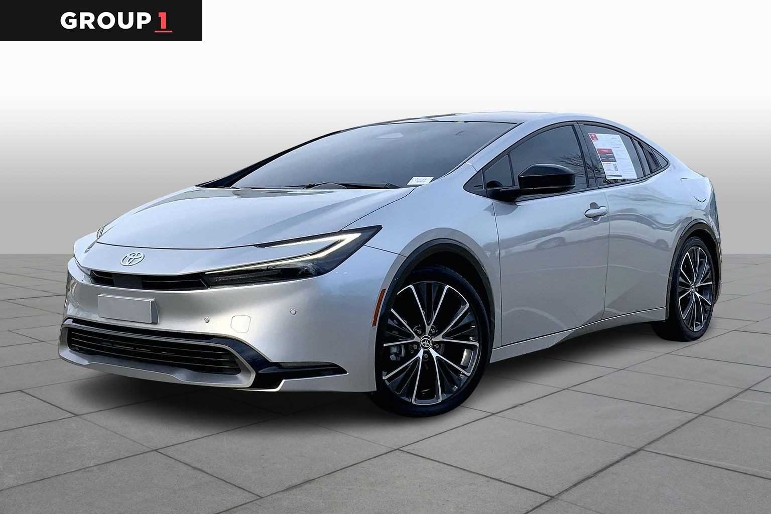 2024 Toyota Prius Limited's photo