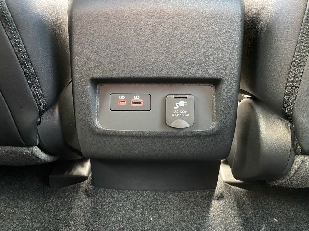 2025 Nissan Frontier PRO-X photo 16