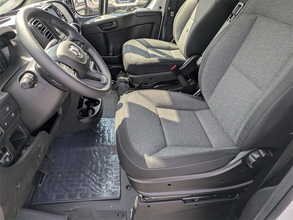 2025 Ram ProMaster 1500 photo 11