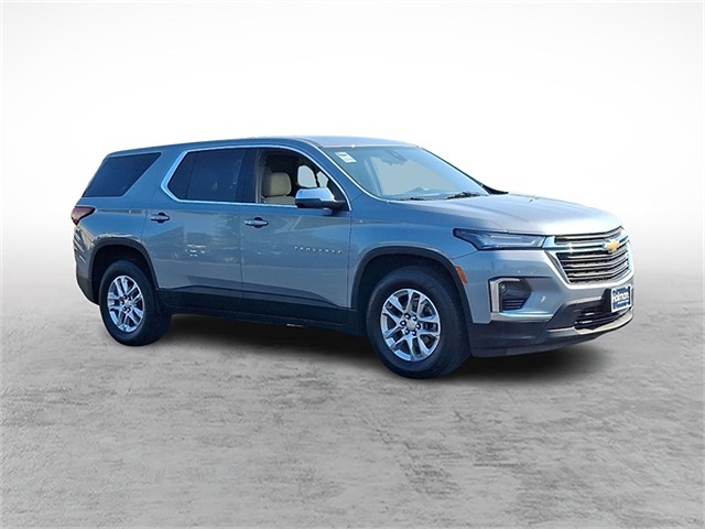 2023 Chevrolet Traverse LS photo 7