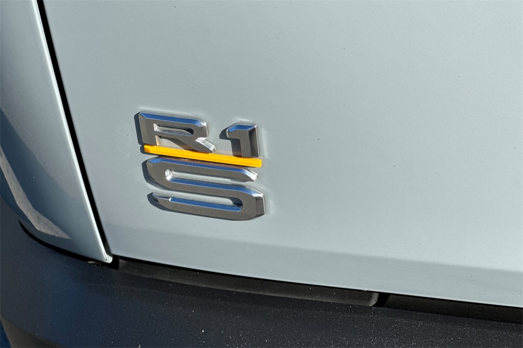 2023 Rivian R1S Adventure photo 24