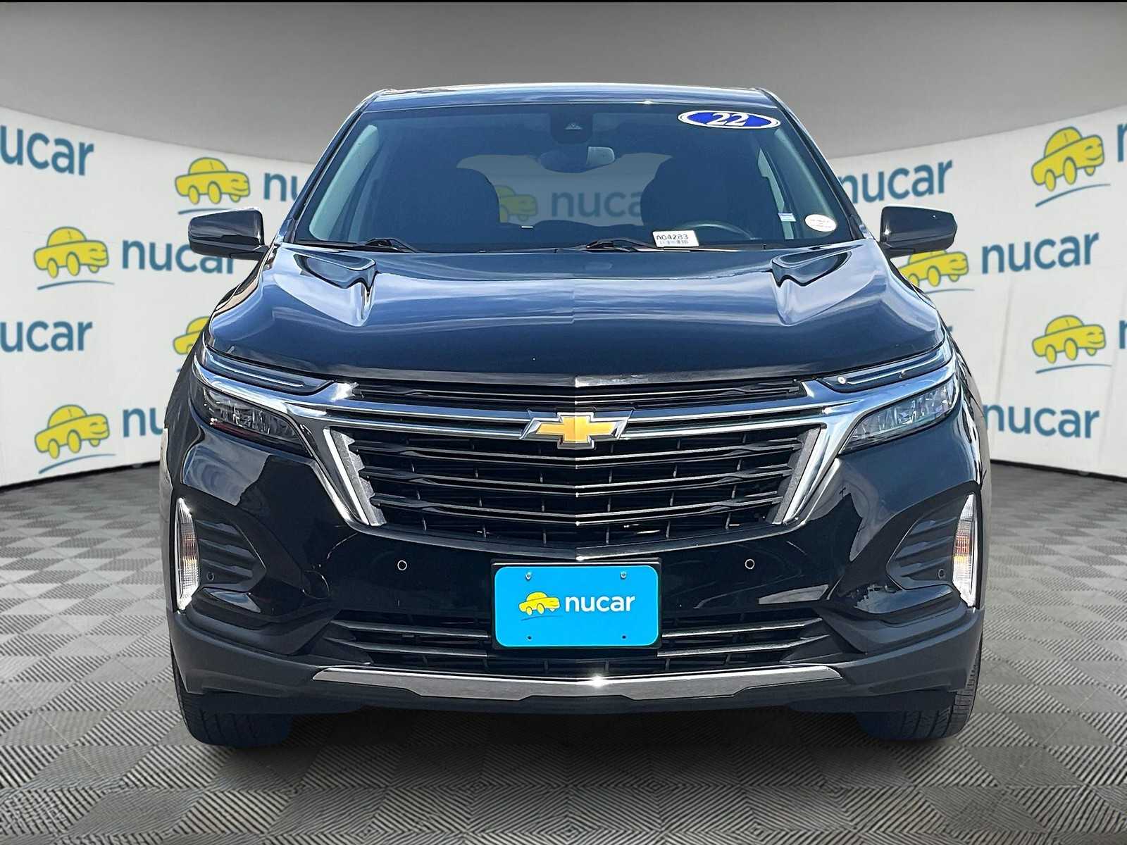 2022 Chevrolet Equinox LT photo 2