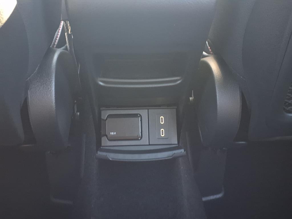 2025 Mercedes Benz GLA 250 photo 18