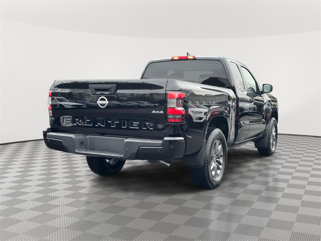 2025 Nissan Frontier King Cab SV photo 3