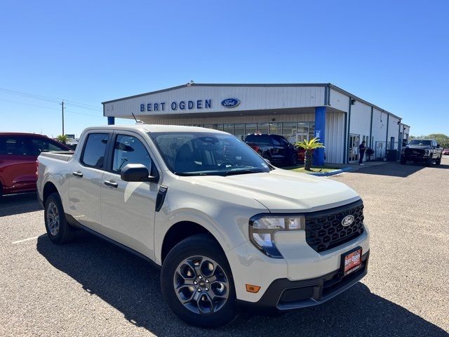 2025 Ford Maverick XLT's photo