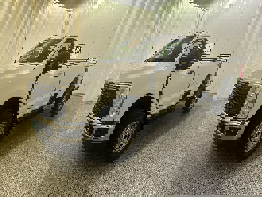 2026 Ford F-350 XL photo 4