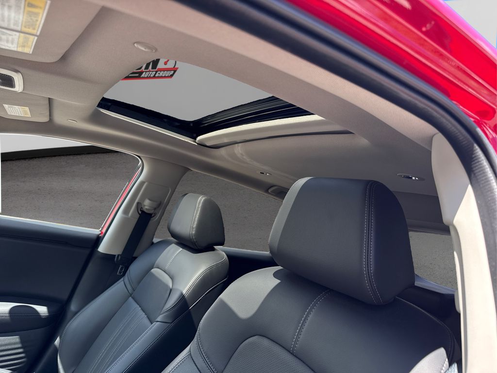 2024 Honda HR-V EX-L photo 18