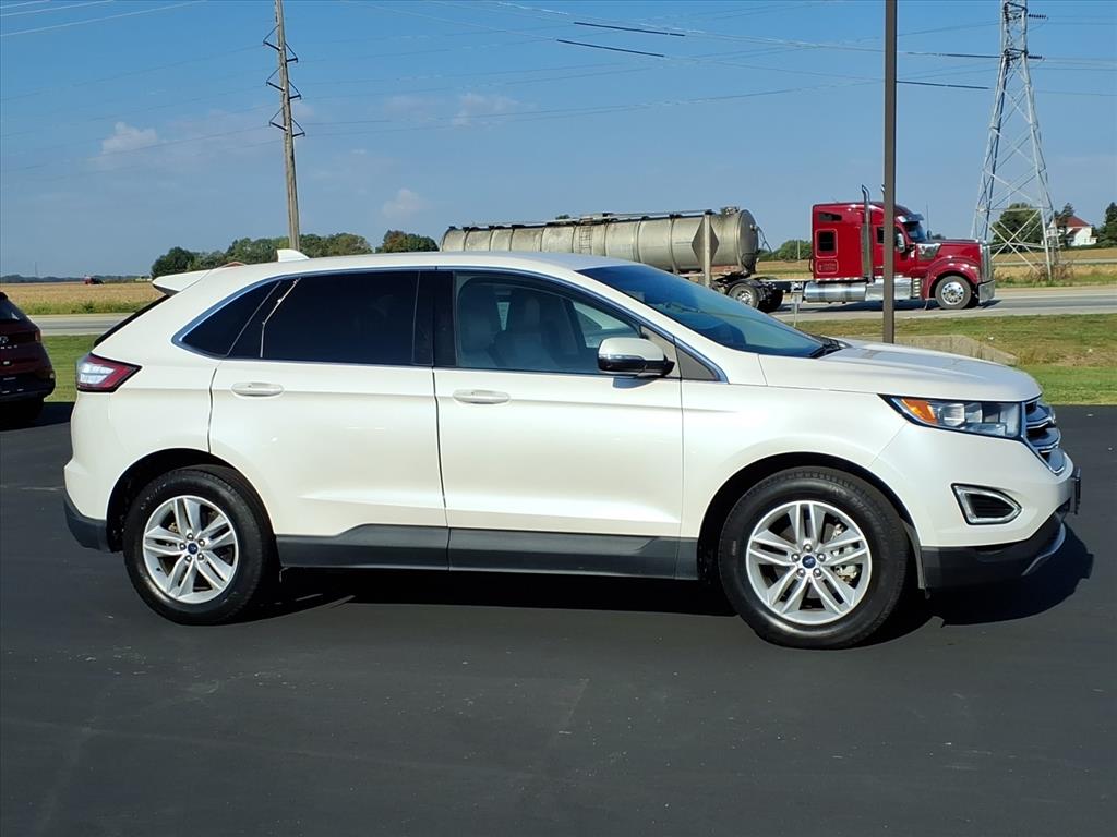 2018 Ford Edge SEL photo 2