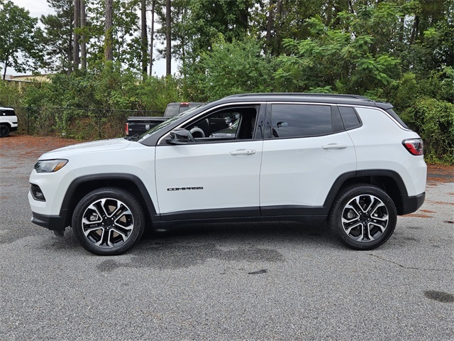 2024 Jeep Compass Limited photo 2