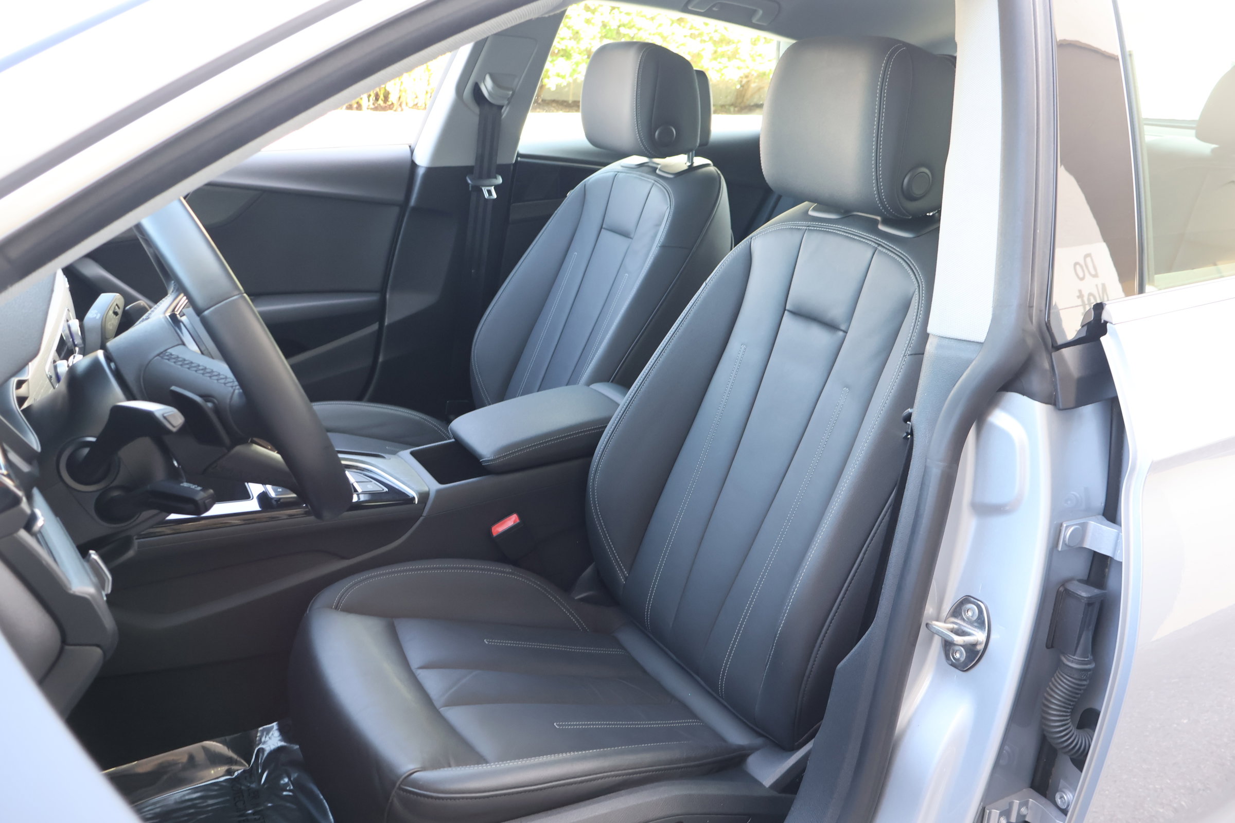 2021 Audi A5 Premium photo 2