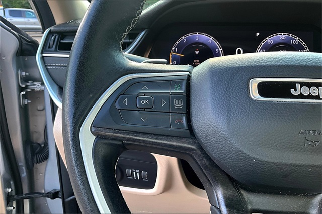 2022 Jeep Grand Cherokee Limited photo 11
