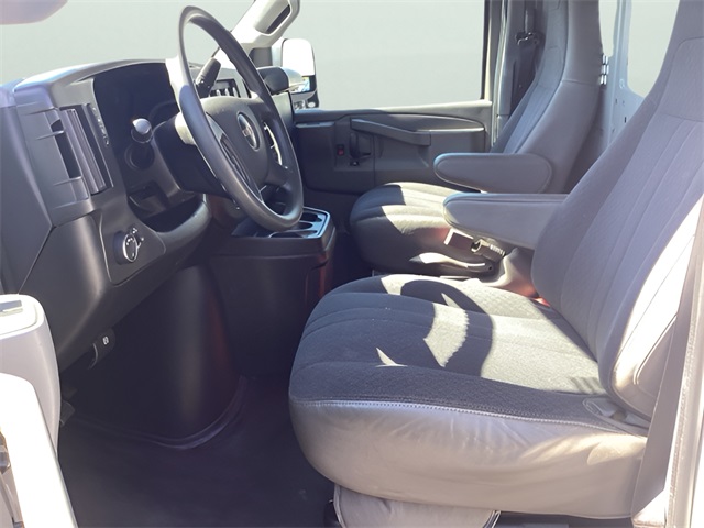 2018 Gmc Savana 2500 photo 10