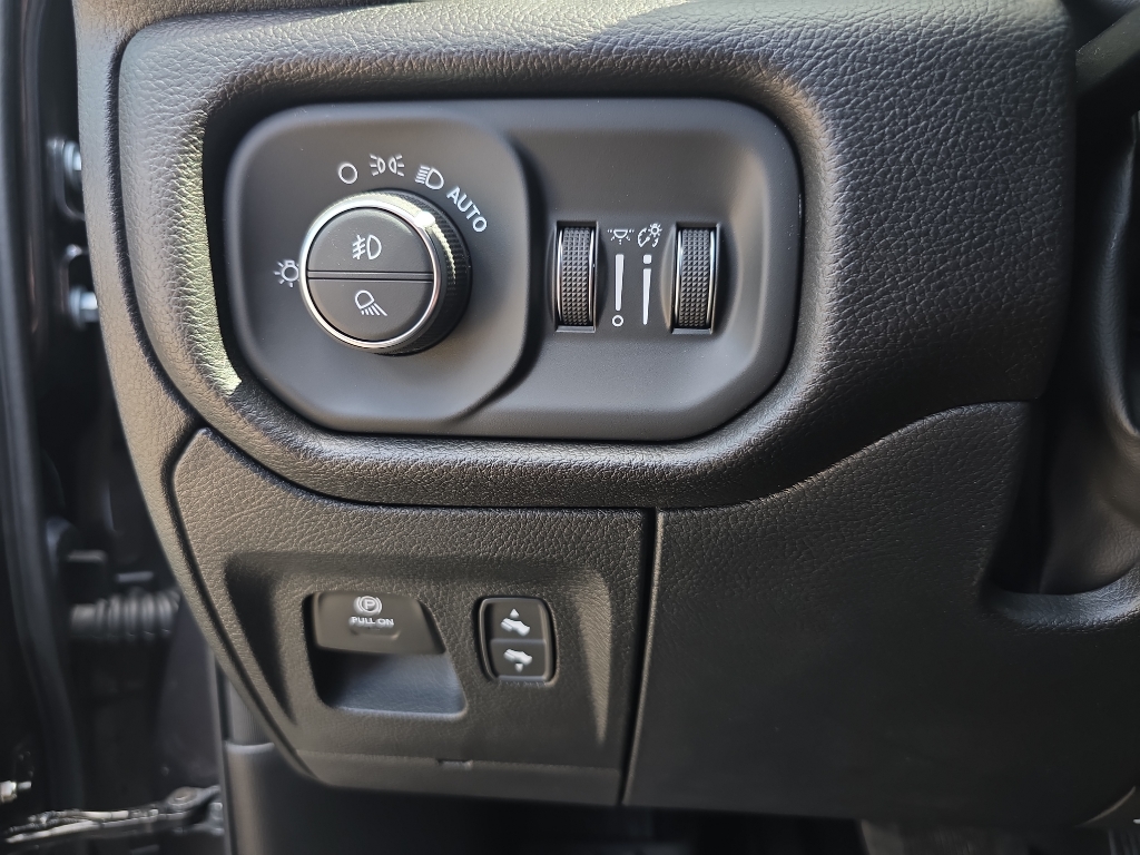 2026 Ram 1500 Rebel photo 15
